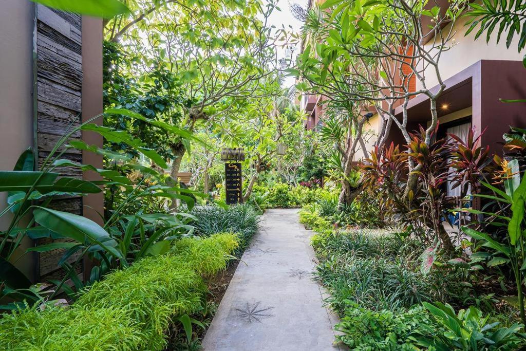 Pandawa All Suites Hotel Seminyak Exterior foto
